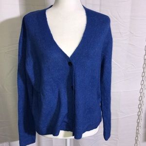 Old Navy V neck button up cardigan. Medium blue. NWOT